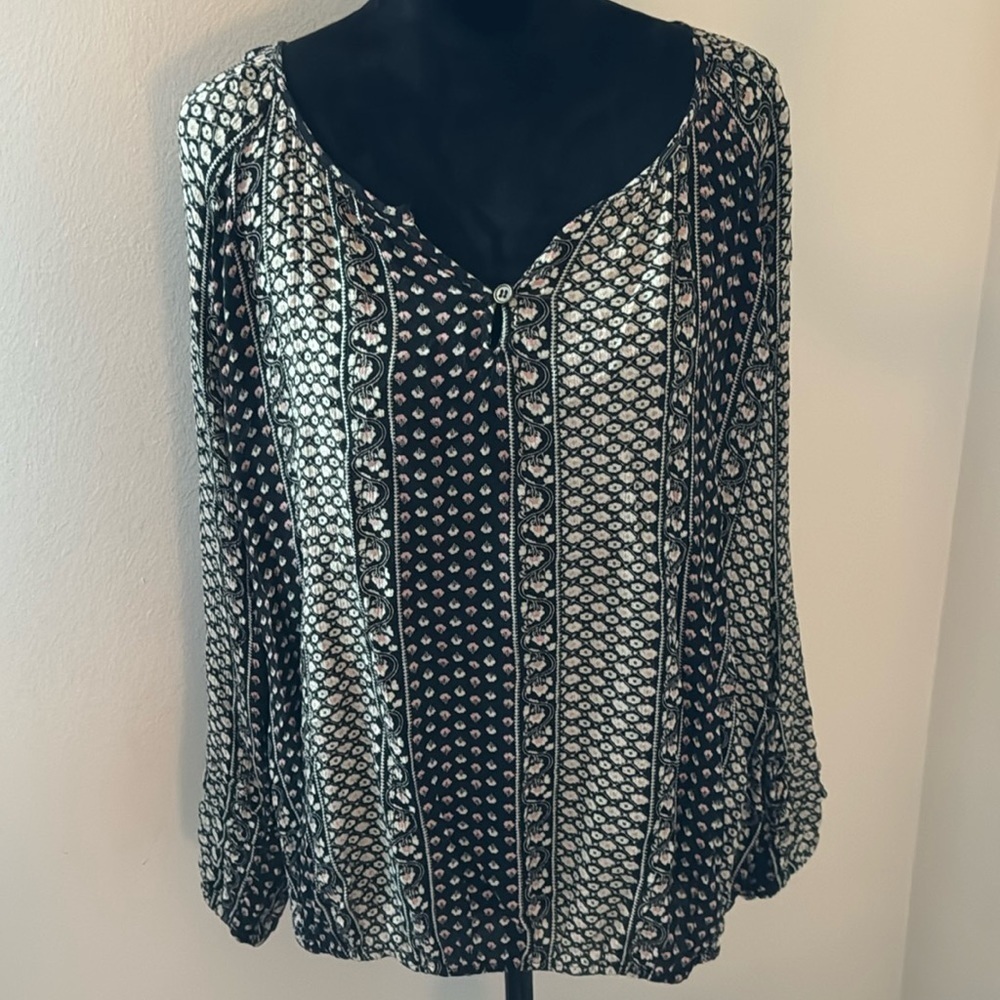 Torrid‎ Boho o black print elastic bottom relaxed top Sz 2X